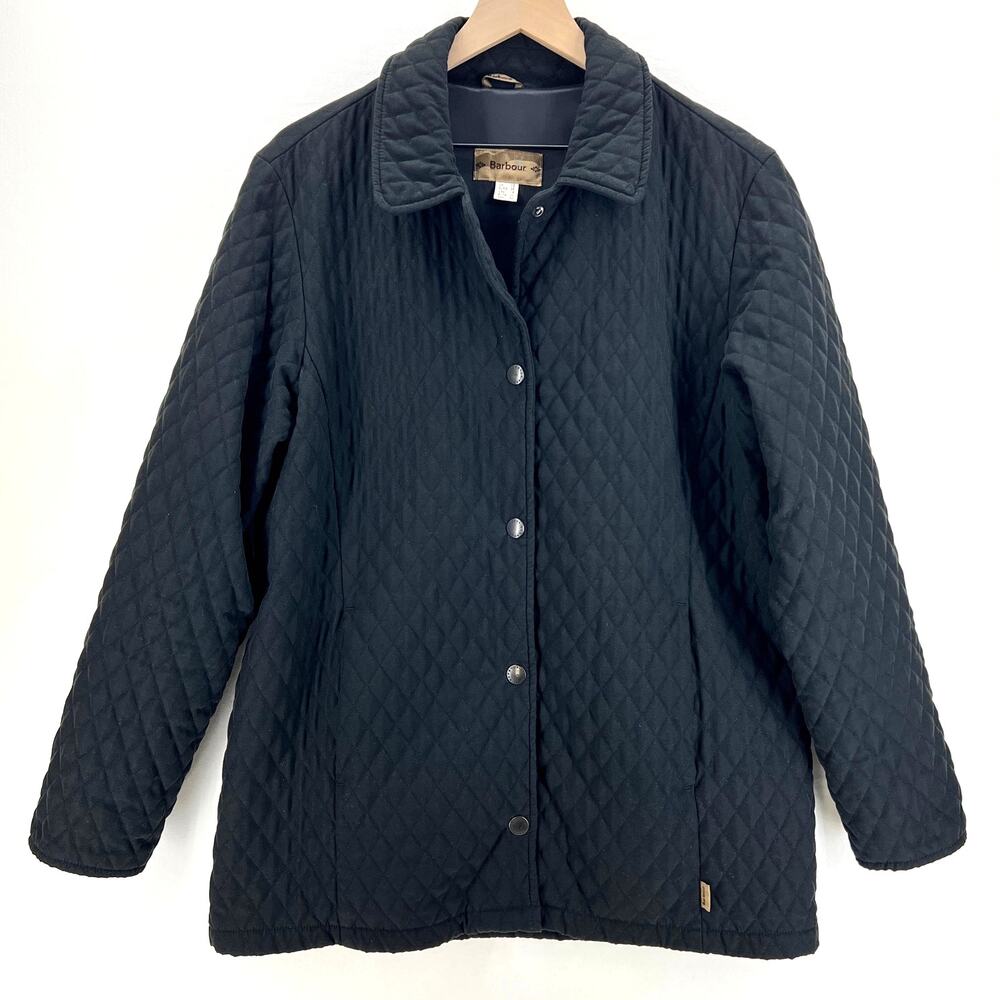 Barbour Women's Black Quilted Barn Jacket Size 8 Cottagecore Classic Style